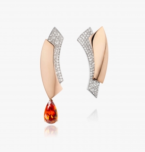 Maison De Greef – Golden earrings with silver diamonds