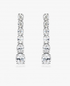 Maison De Greef – White gold earrings set