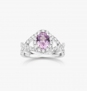 Maison De Greef – White gold ring with pink stone and diamonds