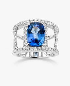 Maison De Greef – White gold ring set with a blue Ceylon sapphire and diamonds
